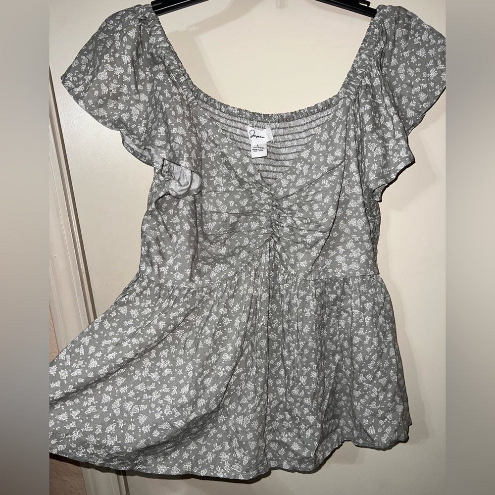Marshalls buy ladies top never worn